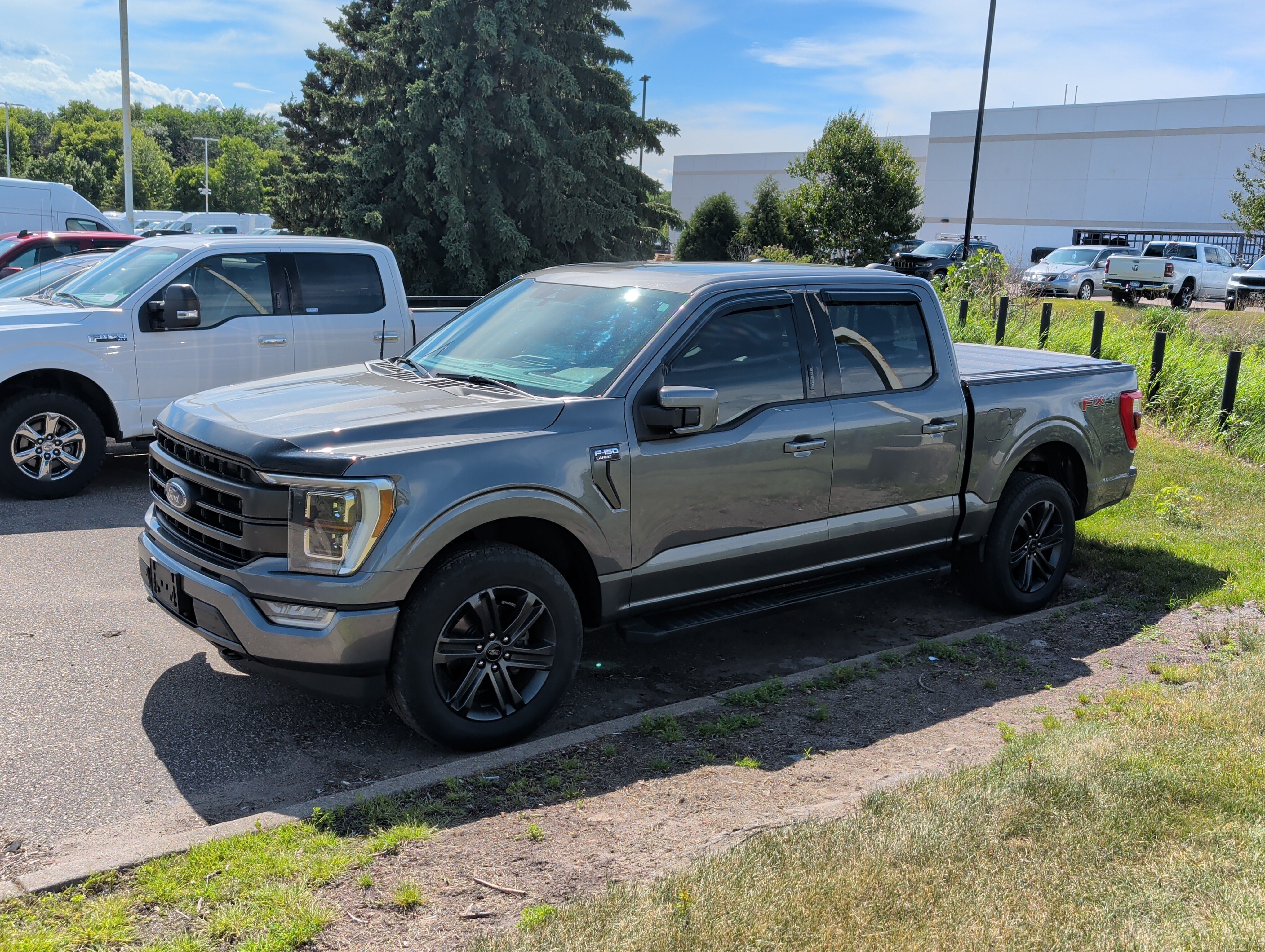 Used 2021 Ford F150 Lariat w/ Equipment Group 502A High AWD/4WD image 4