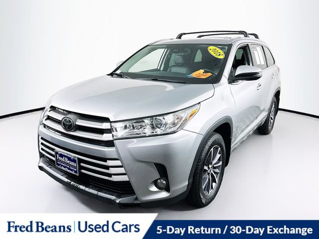Used 2018 Toyota Highlander XLE AWD/4WD image 3