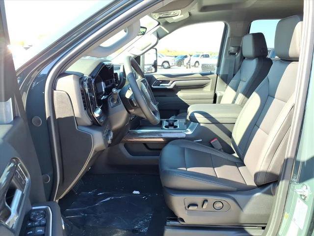 New 2026 Chevrolet Silverado 2500 LTZ image 16