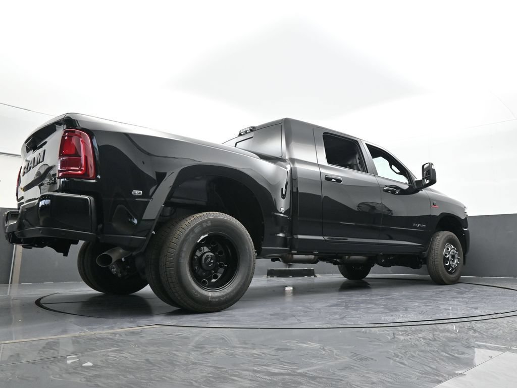 New 2026 RAM 3500 Laramie w/ Night Edition AWD/4WD image 60