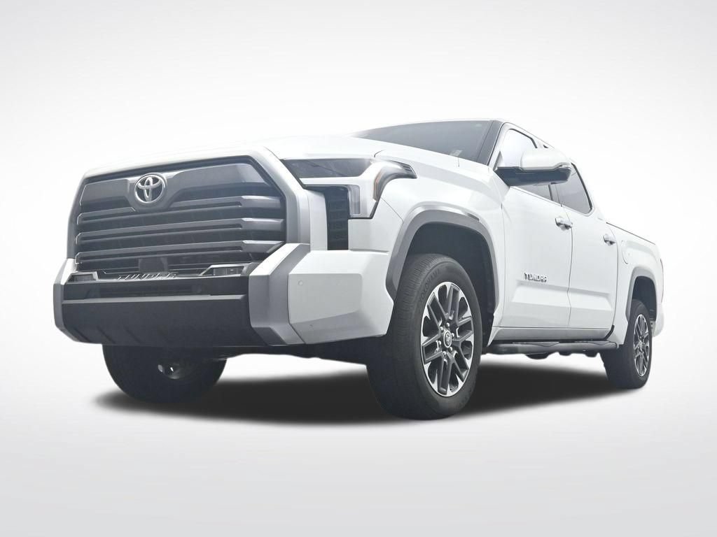 Used 2024 Toyota Tundra Limited AWD/4WD image 36