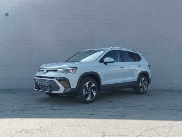 New 2026 Volkswagen Taos SE AWD/4WD image 1