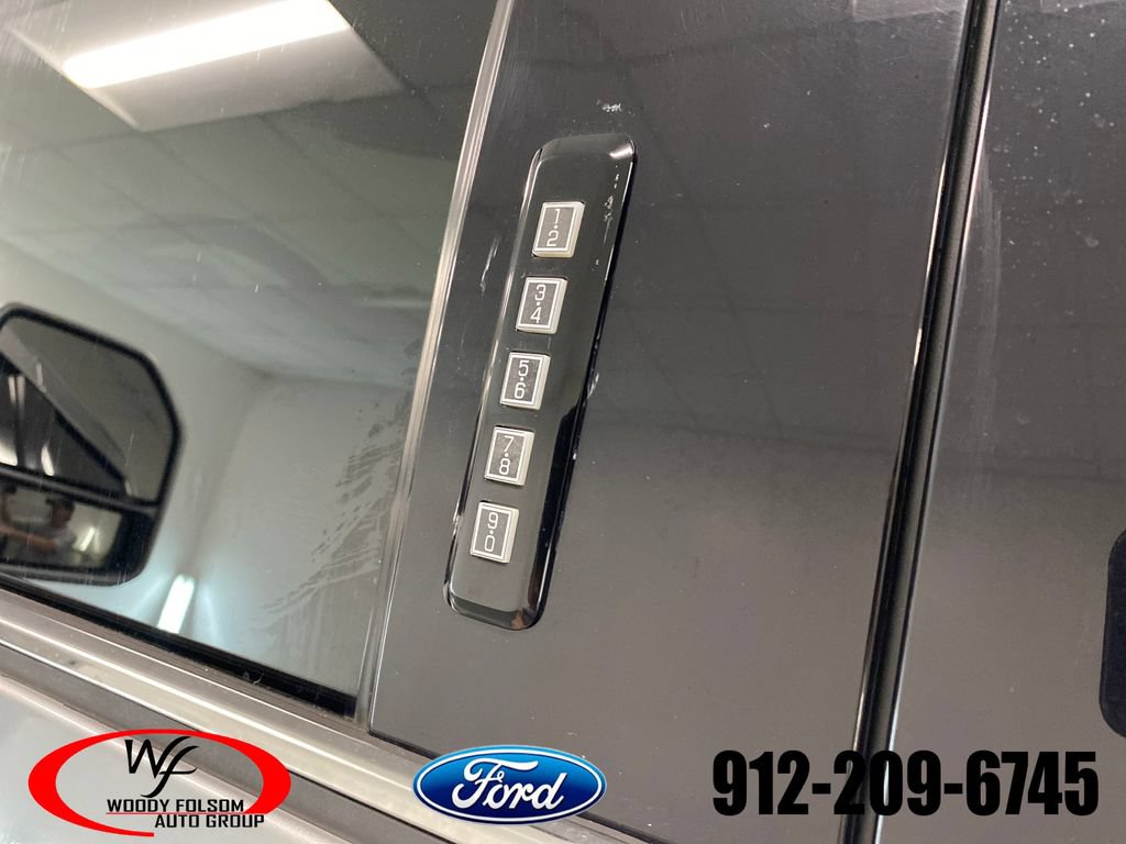Used 2021 Ford F250 Platinum AWD/4WD image 12