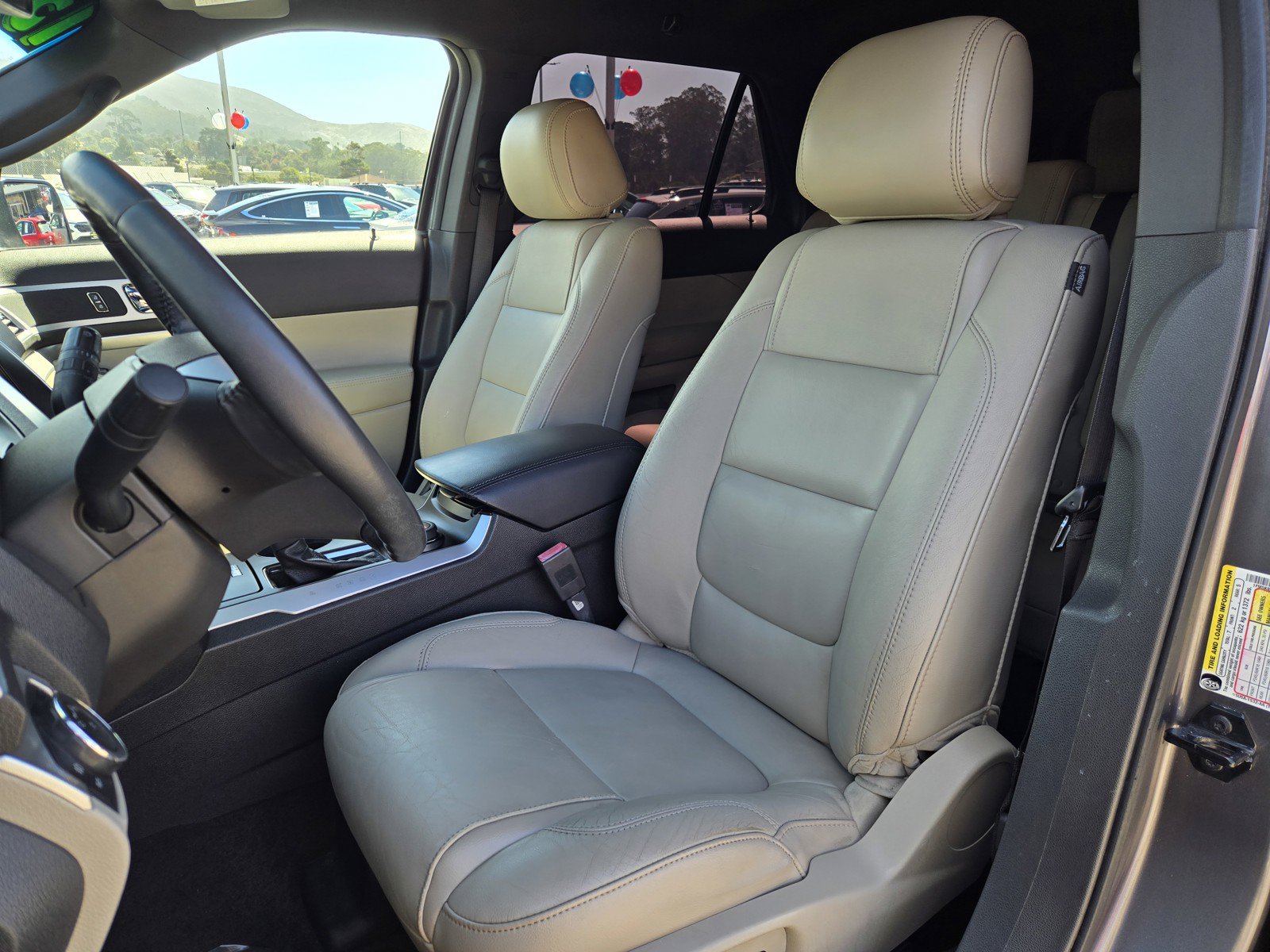 Used 2013 Ford Explorer XLT AWD/4WD image 15
