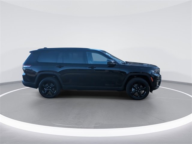 Used 2024 Jeep Grand Cherokee L Laredo image 9