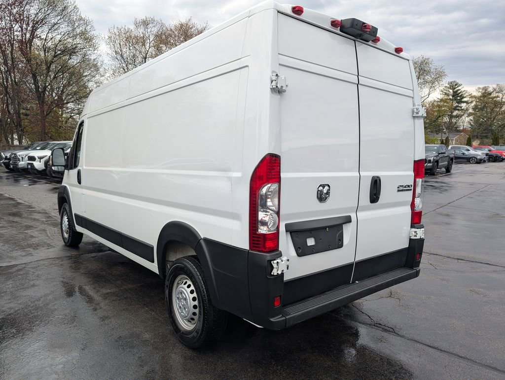 Used 2025 RAM ProMaster 2500 w/ Convenience Group FWD image 5