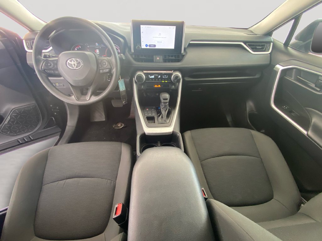 Used 2025 Toyota RAV4 LE AWD/4WD image 10