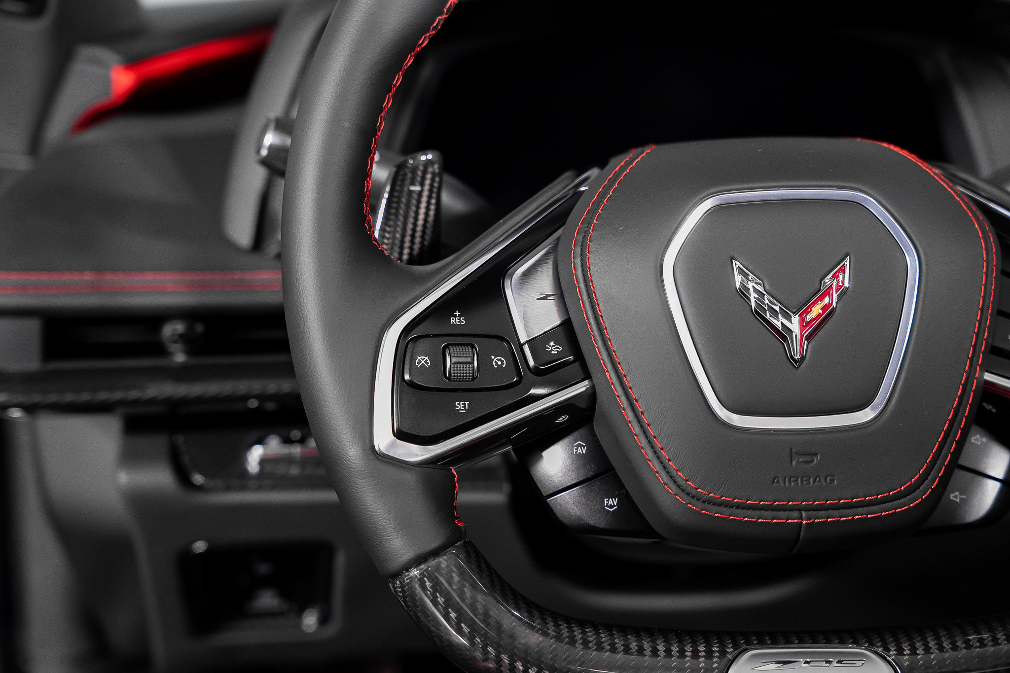 Used 2025 Chevrolet Corvette Z06 RWD image 45
