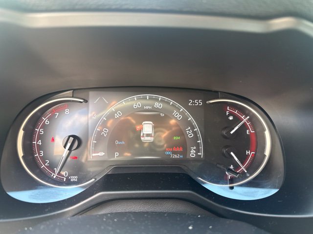 Used 2025 Toyota RAV4 XLE Premium w/ Weather Package FWD image 9