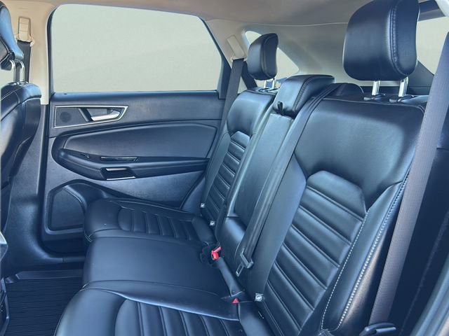 Used 2019 Ford Edge SEL w/ Equipment Group 201A image 16