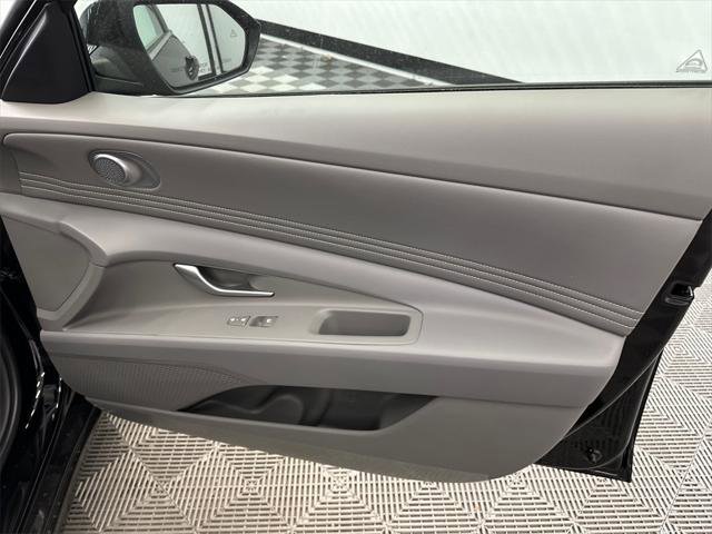 New 2026 Hyundai Elantra SEL Sport image 14