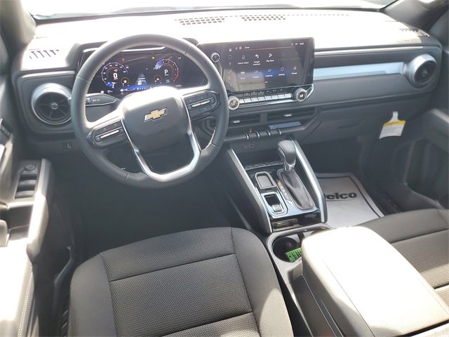 Used 2024 Chevrolet Colorado LT w/ LT Convenience Package II image 11