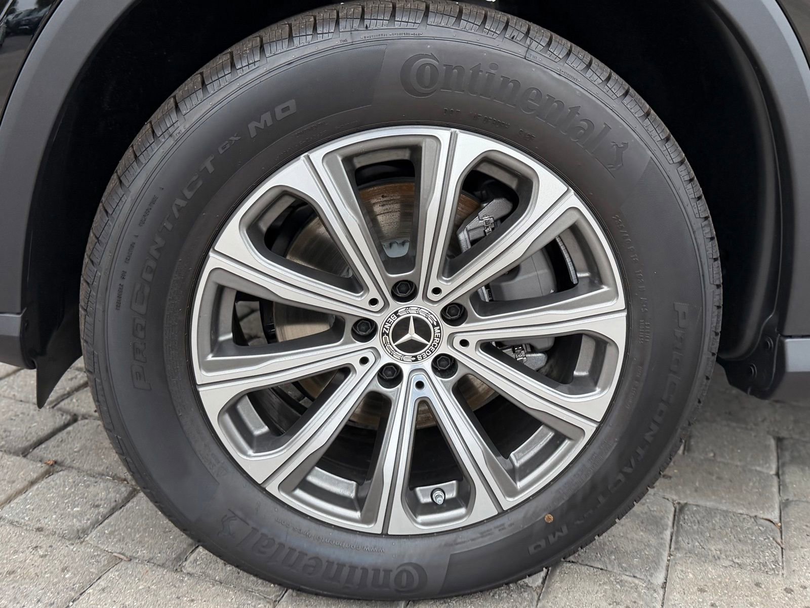 New 2026 Mercedes-Benz GLC 300 image 12