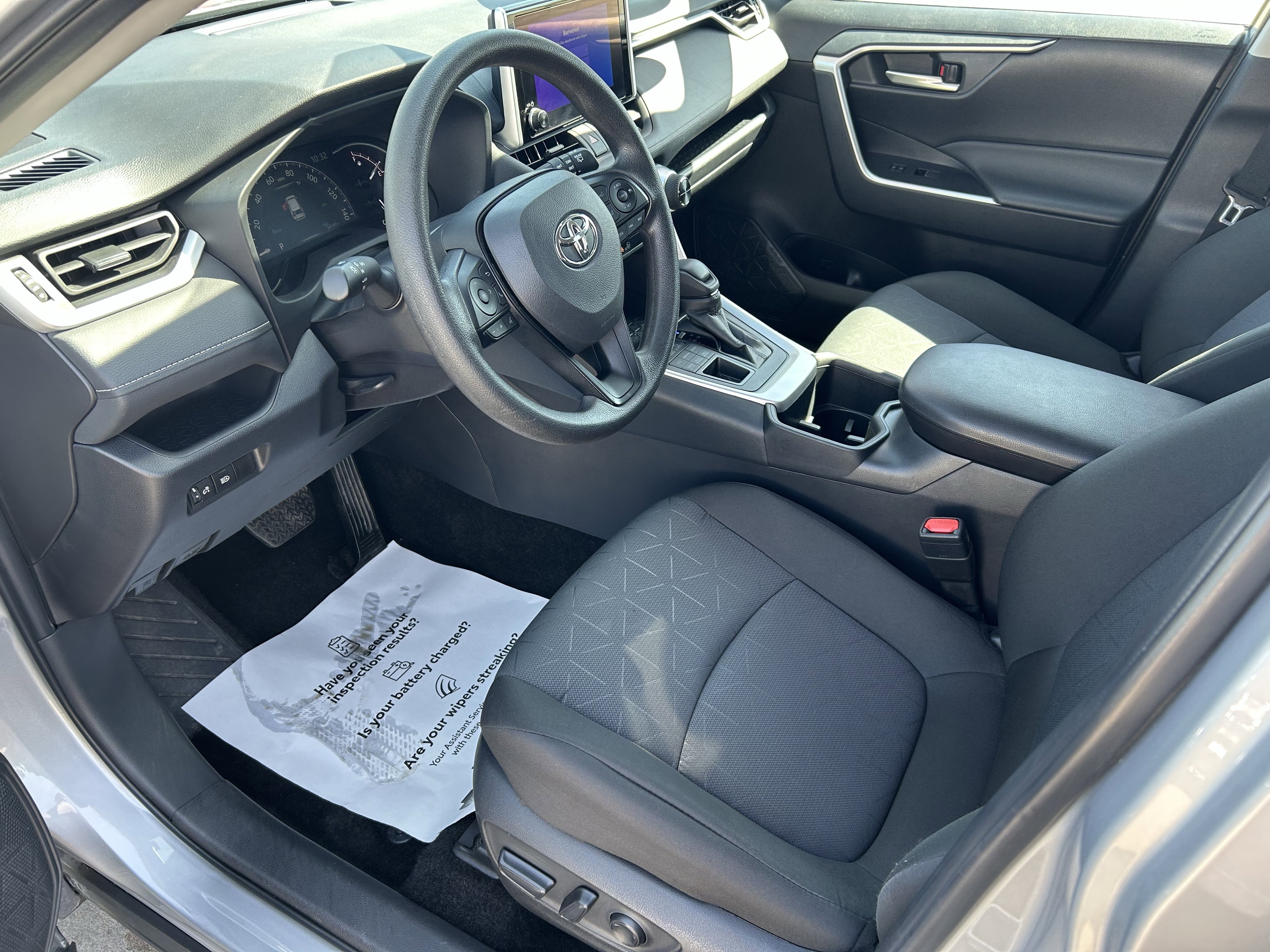 Certified 2025 Toyota RAV4 XLE AWD/4WD image 13