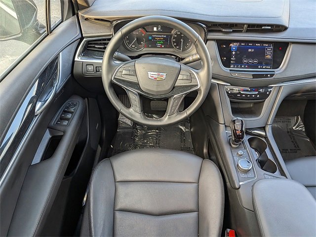Certified 2025 Cadillac XT5 Premium Luxury image 17