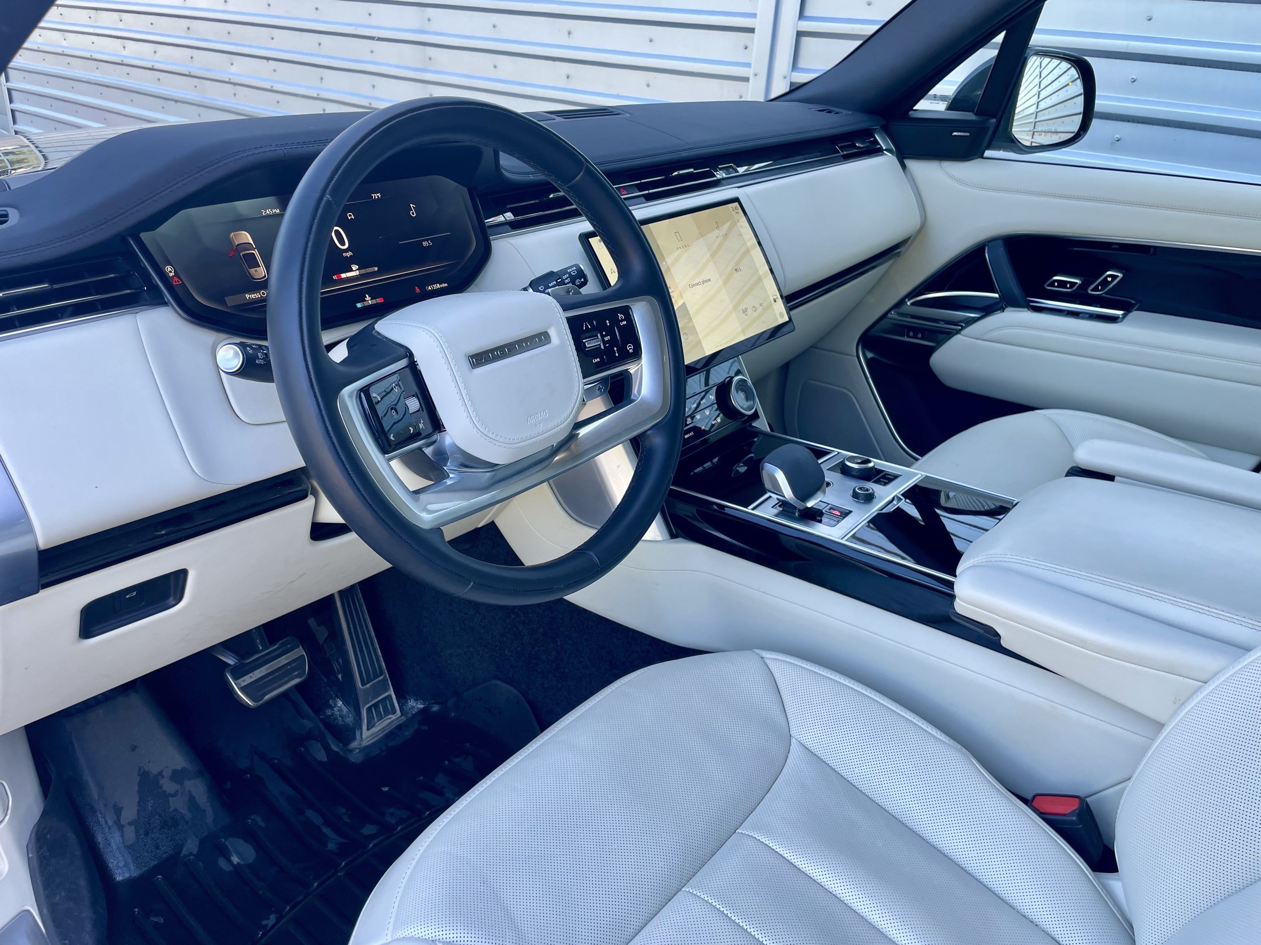 Used 2023 Land Rover Range Rover SE AWD/4WD image 13