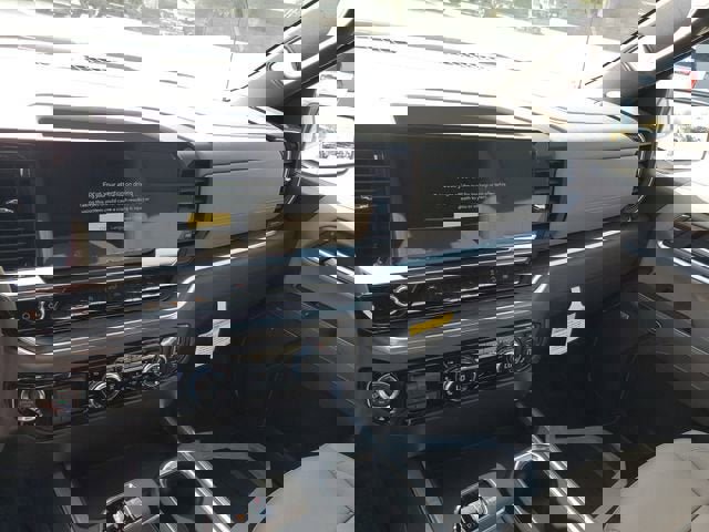 New 2026 GMC Sierra 1500 SLT w/ SLT Premium Plus Package image 30