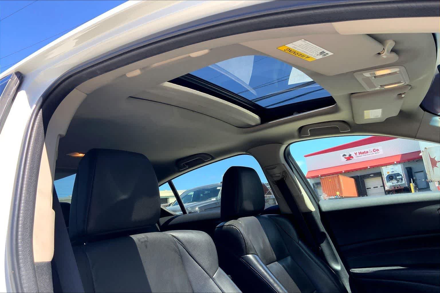 Used 2014 Acura ILX FWD image 30