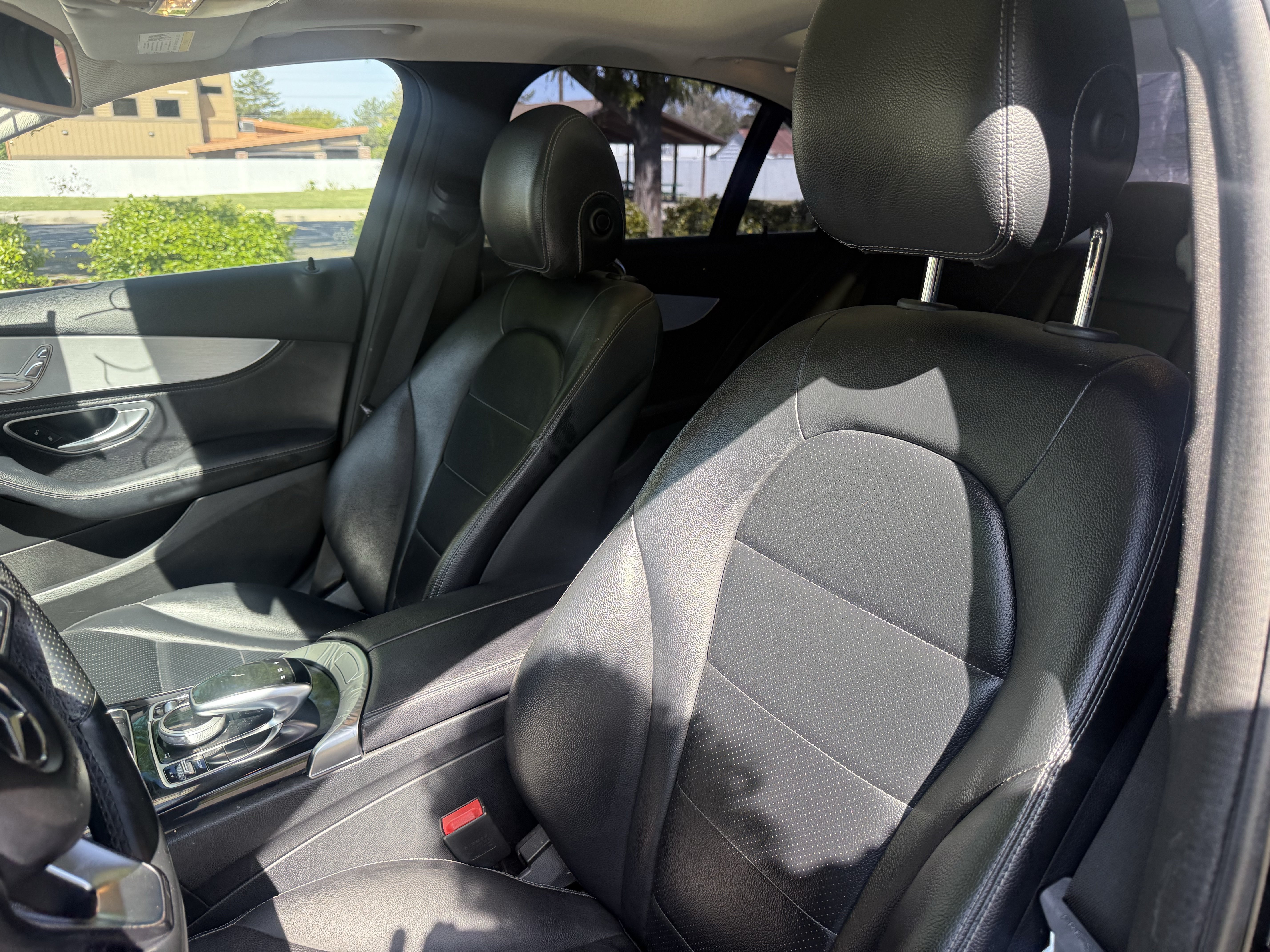 Used 2015 Mercedes-Benz C 300 4MATIC Sedan image 16