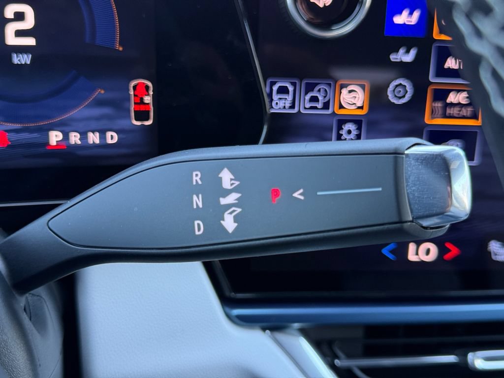 New 2026 Chevrolet Equinox EV LT AWD/4WD image 20