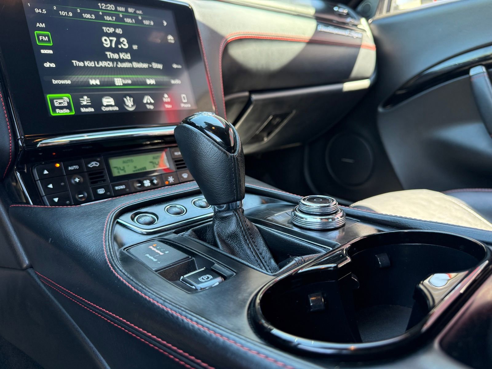 Used 2018 Maserati GranTurismo Sport image 24