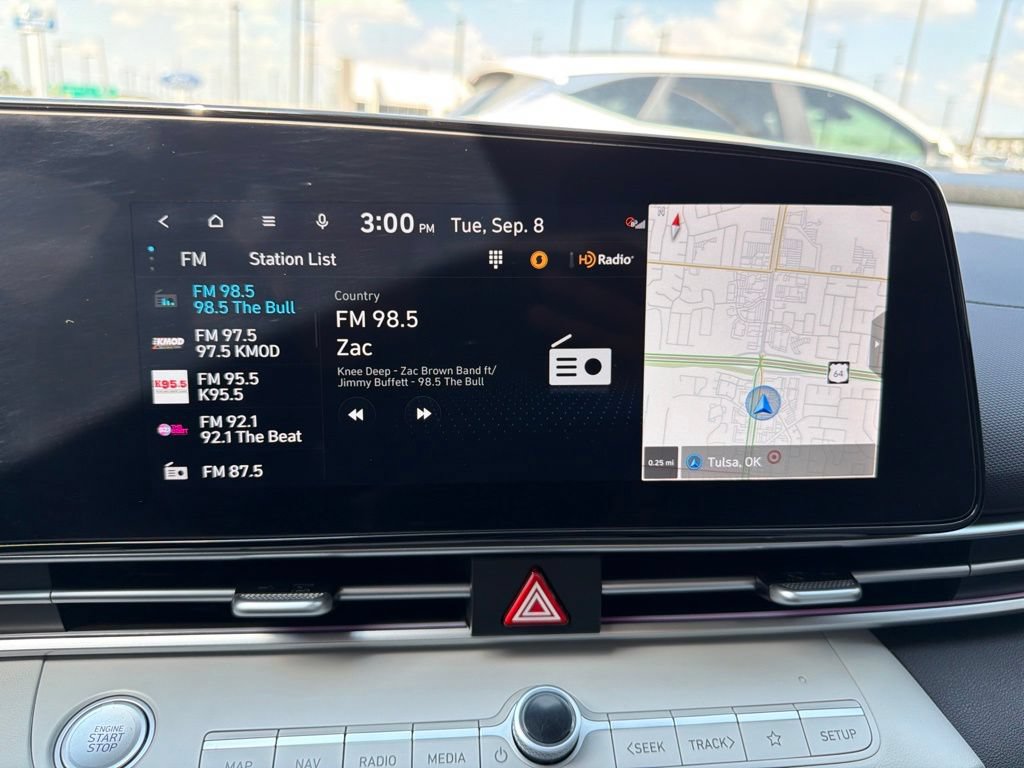 Certified 2026 Hyundai Elantra Limited FWD image 9