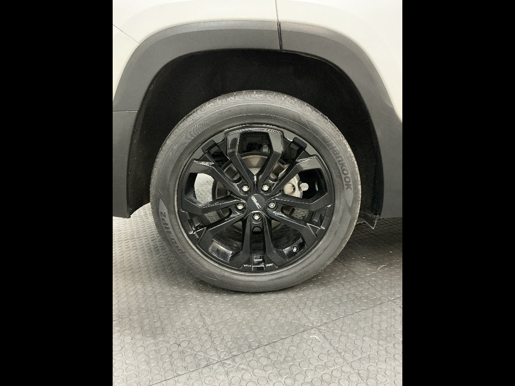 Used 2020 GMC Terrain SLE w/ Driver Convenience Package AWD/4WD image 39