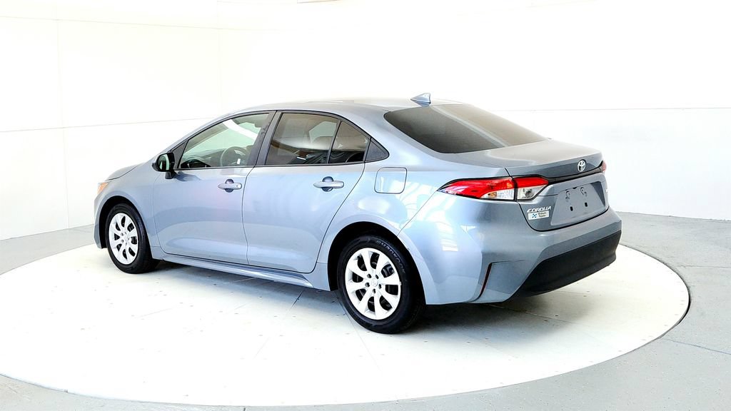 Certified 2023 Toyota Corolla LE FWD image 4