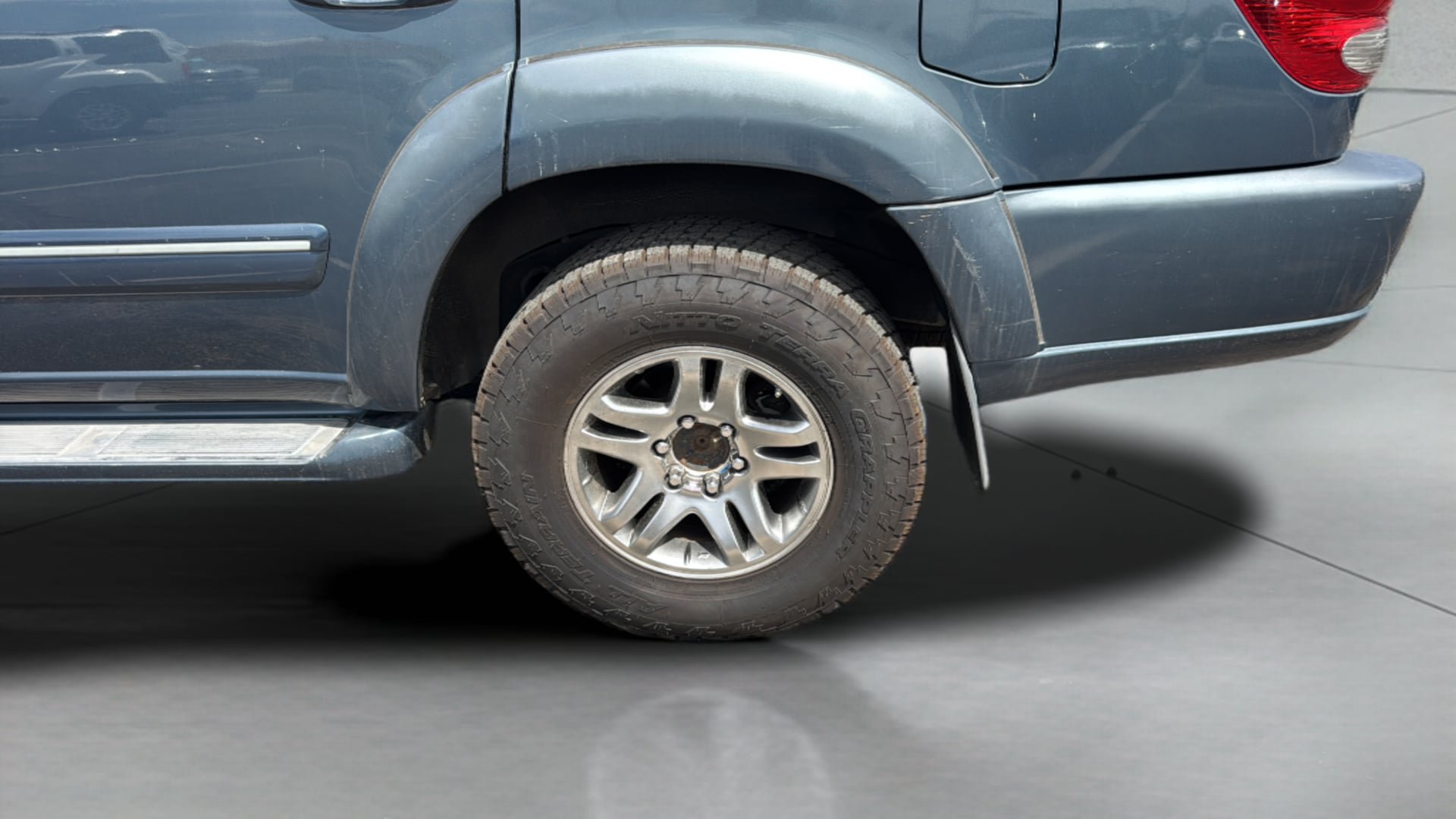 Used 2006 Toyota Sequoia SR5 RWD image 37