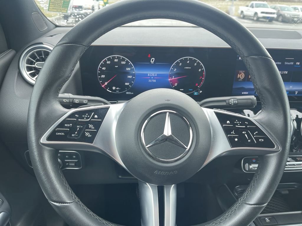 Used 2025 Mercedes-Benz GLA 250 image 18
