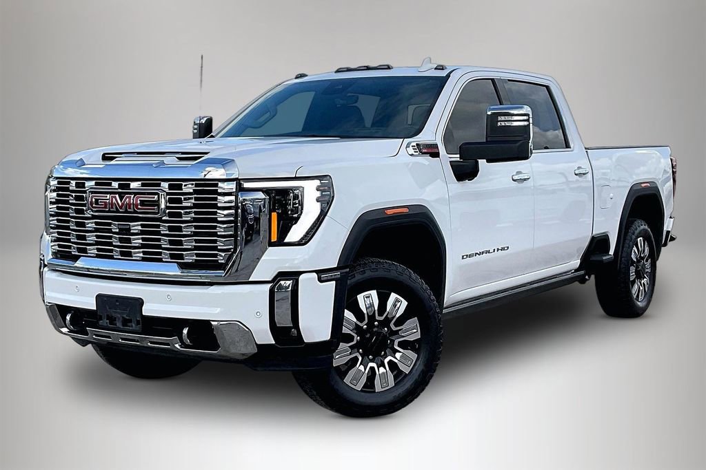 Used 2025 GMC Sierra 2500 Denali w/ Denali Reserve Package AWD/4WD image 2