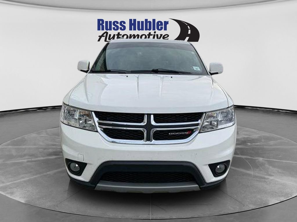 Used 2017 Dodge Journey SXT w/ Comfort/Convenience Group FWD image 2