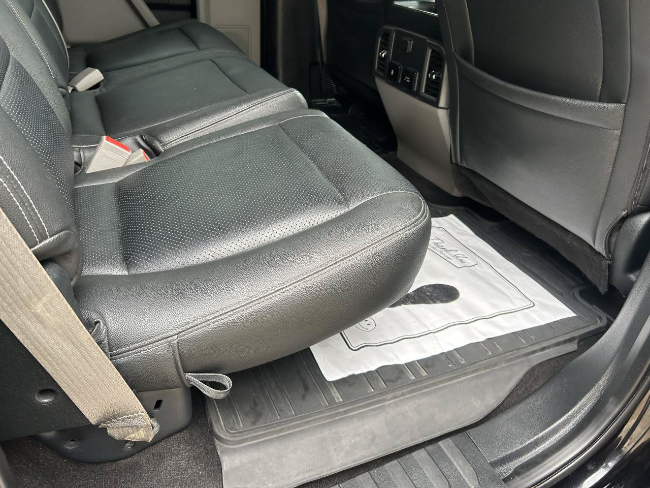 Used 2019 Ford F150 XLT w/ Equipment Group 302A Luxury AWD/4WD image 11