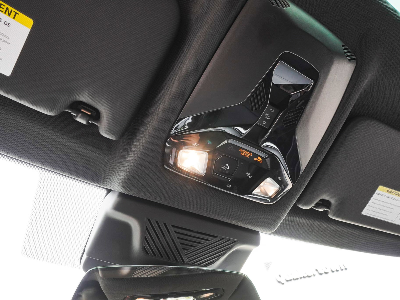 Used 2025 BMW X2 xDrive28i image 29