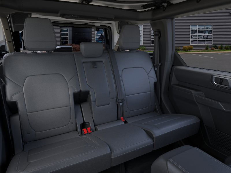 New 2025 Ford Bronco Badlands image 11