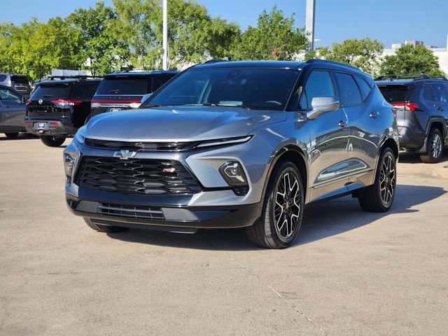 Used 2023 Chevrolet Blazer RS w/ Driver Confidence II Package FWD image 11
