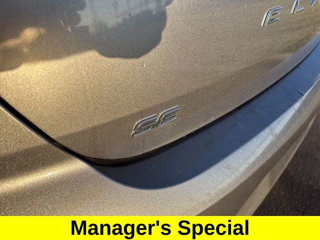 Used 2019 Hyundai Elantra SE image 43