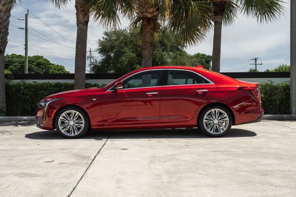 Used 2025 Cadillac CT4 Premium Luxury RWD image 3
