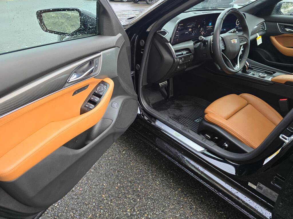 Certified 2025 Cadillac CT5 Premium Luxury w/ Platinum Package image 31