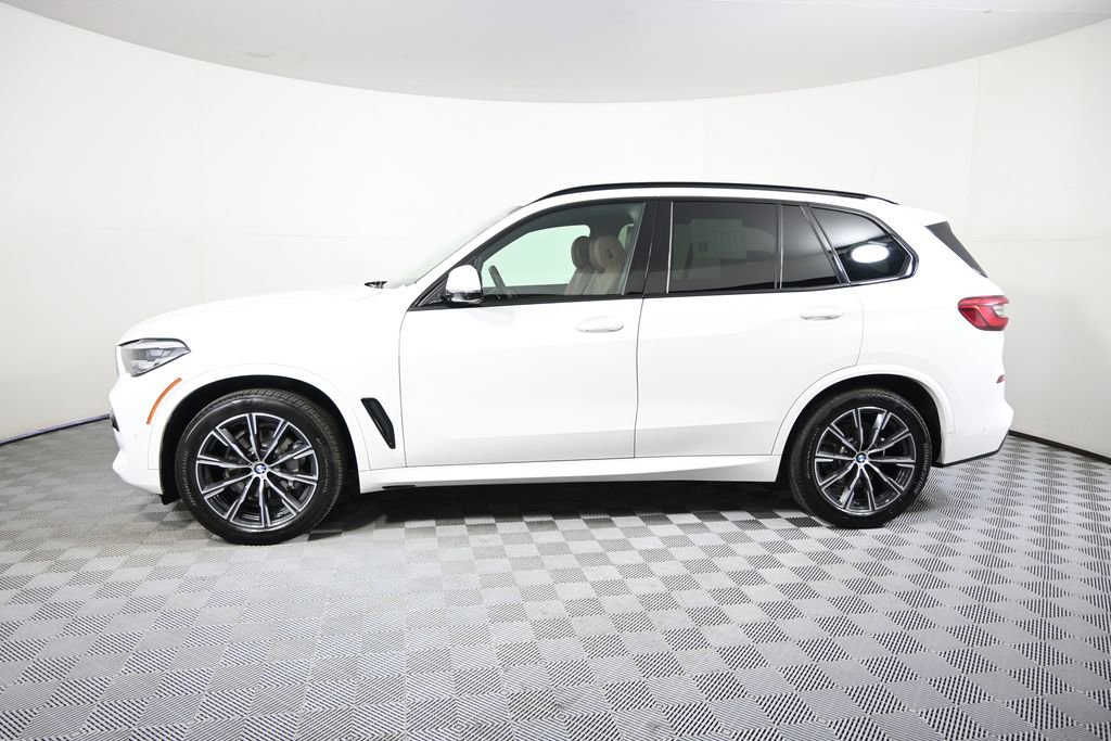 Used 2020 BMW X5 xDrive40i w/ M Sport Package AWD/4WD image 2