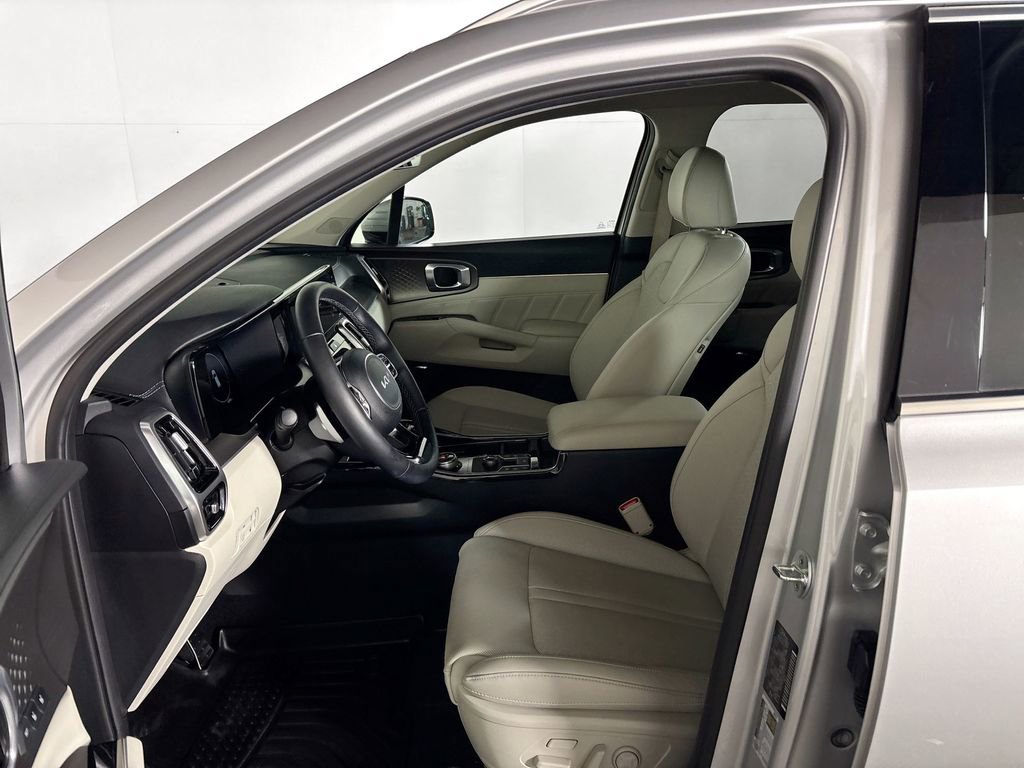 Certified 2022 Kia Sorento SX Prestige image 12