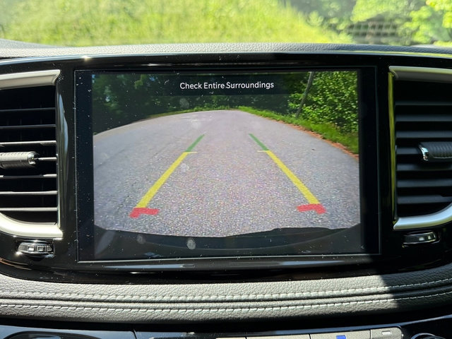 New 2027 Chrysler Pacifica Select FWD image 30