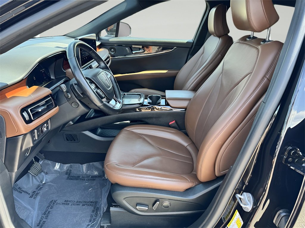 Used 2022 Lincoln Nautilus Reserve w/ Equipment Group 201A image 10