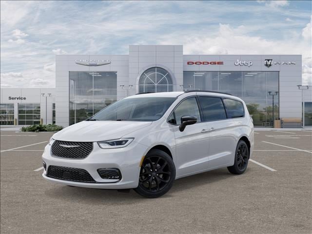 New 2026 Chrysler Pacifica Select w/ S Appearance Package FWD image 1
