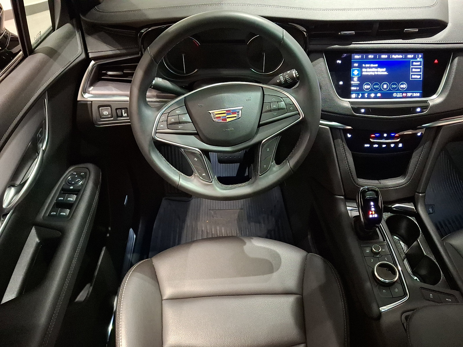 Certified 2024 Cadillac XT5 Luxury AWD/4WD image 23
