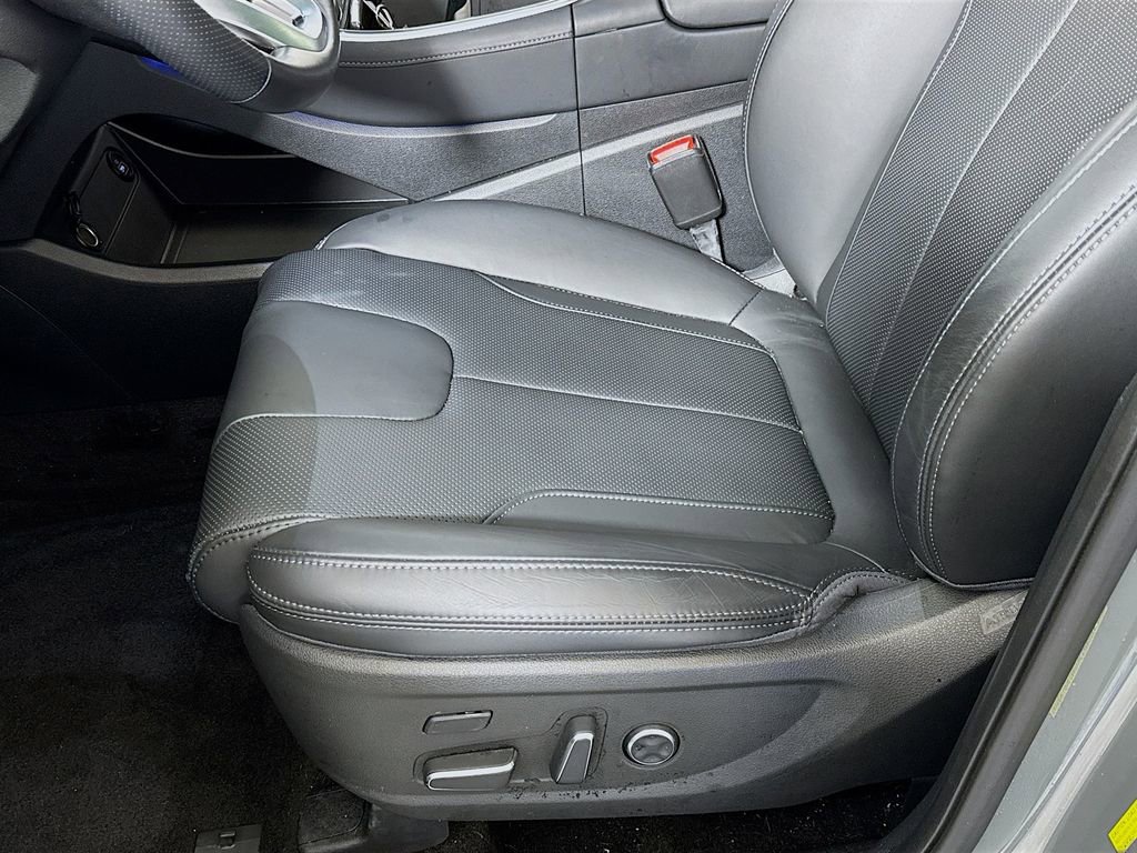 Used 2022 Hyundai Santa Fe Calligraphy image 20