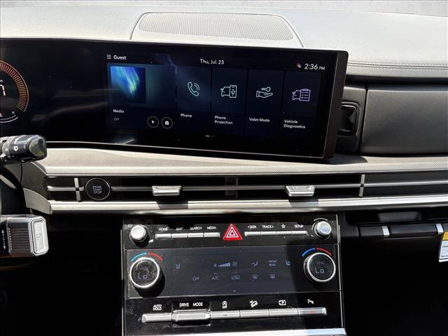 Used 2026 Hyundai Santa Fe SEL FWD image 13