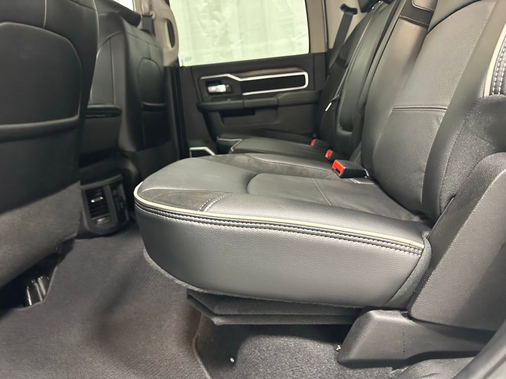 Used 2024 RAM 3500 Laramie image 42