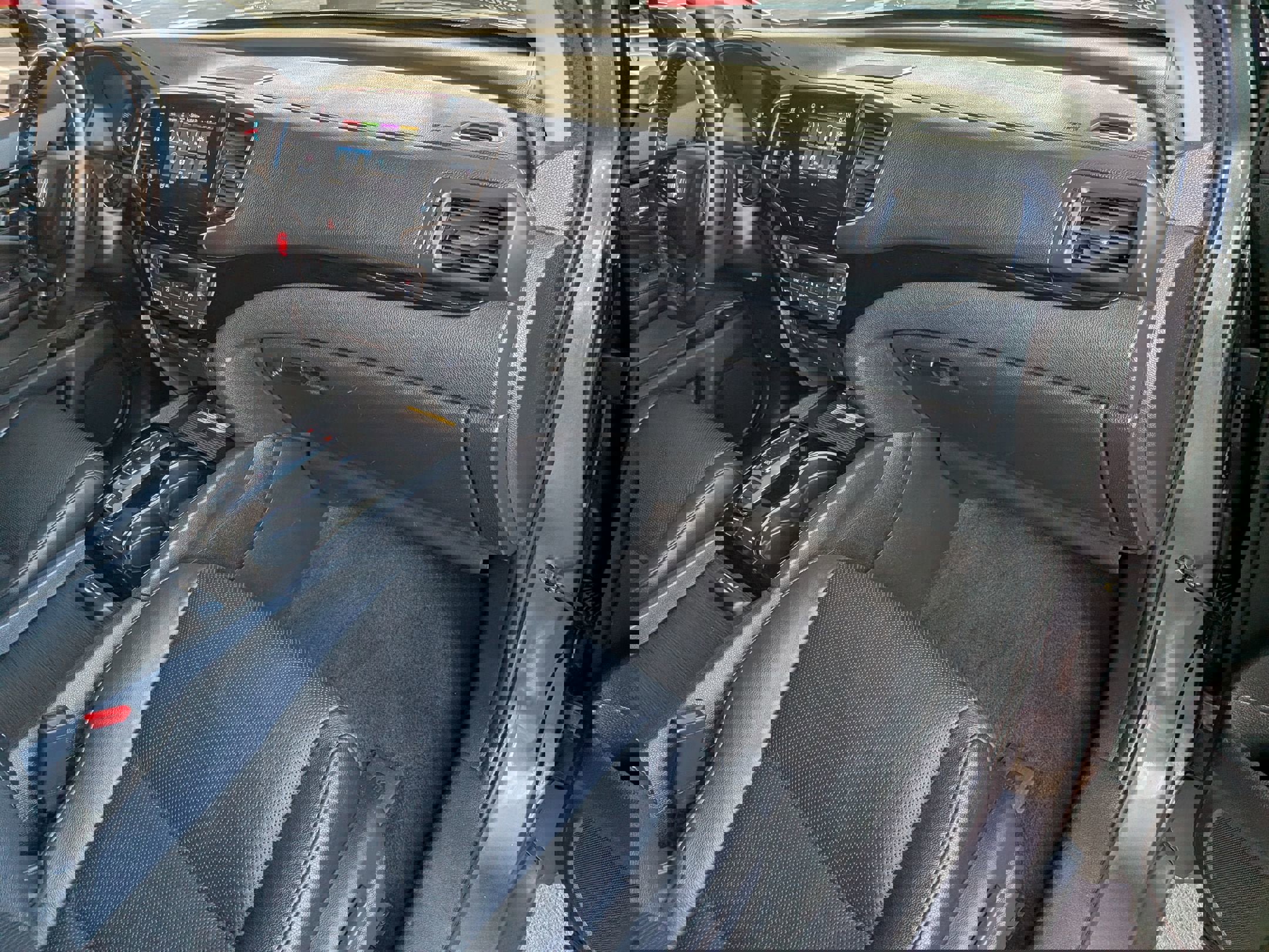 Used 2022 Honda Pilot Elite image 37