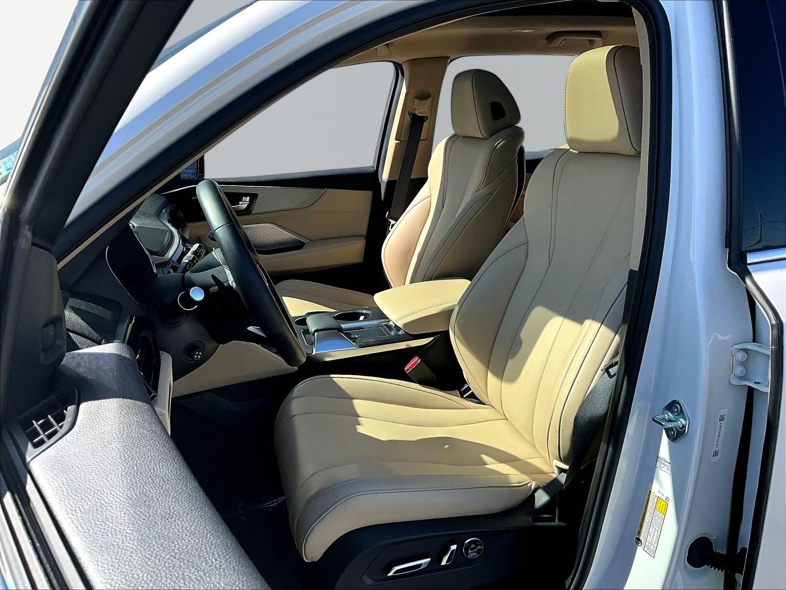 Certified 2024 Acura MDX SH-AWD image 21